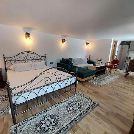 Maria Tsomou Holiday home